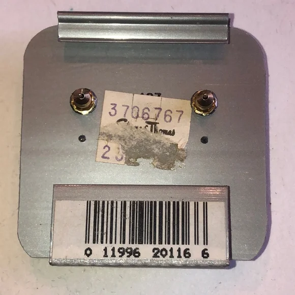 1928 Brand Vintage Gold Tone Rhinestone Heart Earrings - Picture 5 of 5